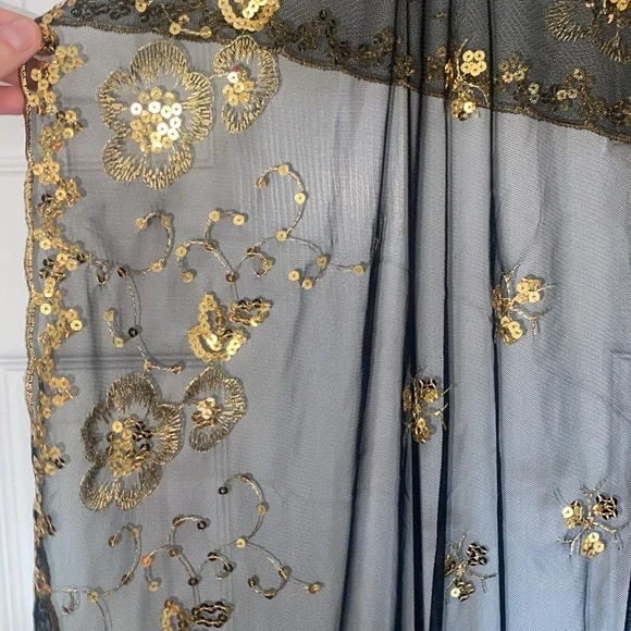 Elegant Sequin Tassel Shawl Scarf Cover up - Picture 2 of 5